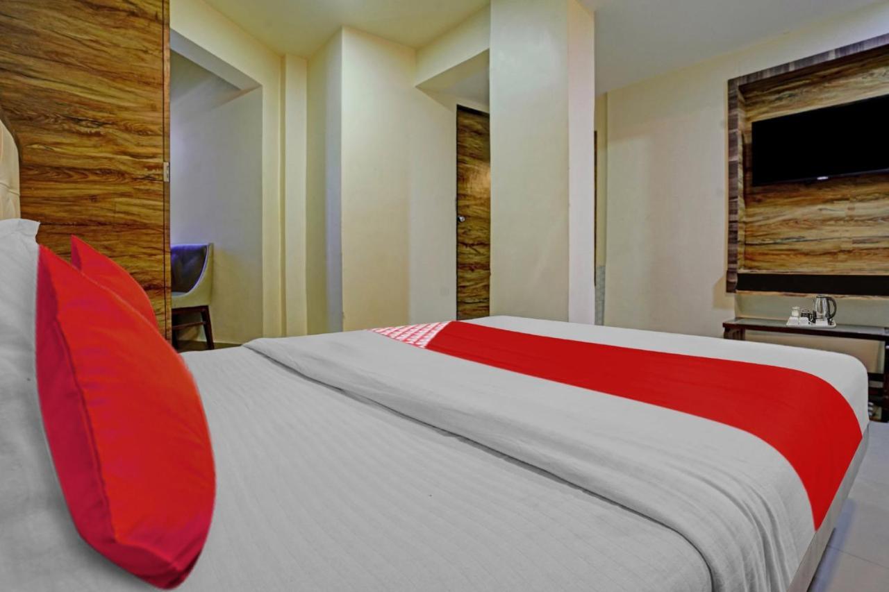 Pop 81030D Hotel Crystal Park Jogeshwari Mumbai Exterior photo